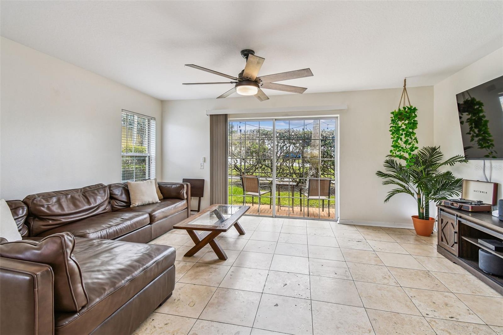 1997 SEARAY SHORE DR, CLEARWATER, FL, 33763