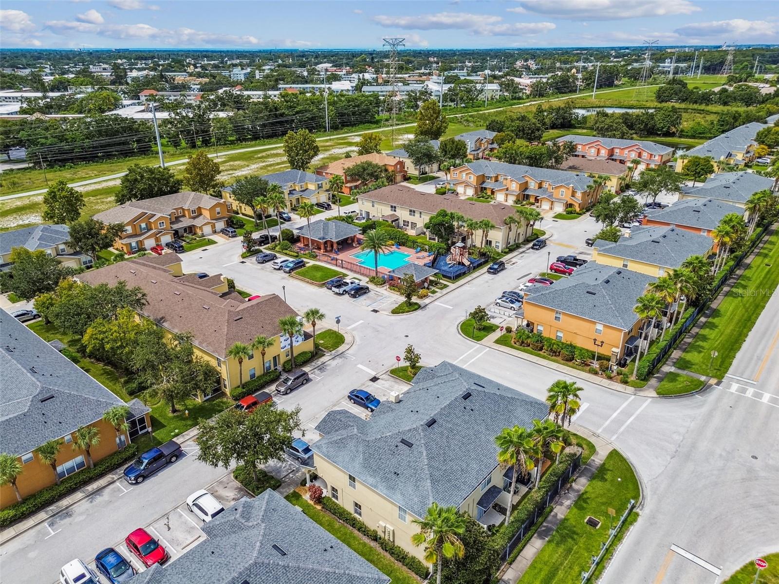 1997 SEARAY SHORE DR, CLEARWATER, FL, 33763