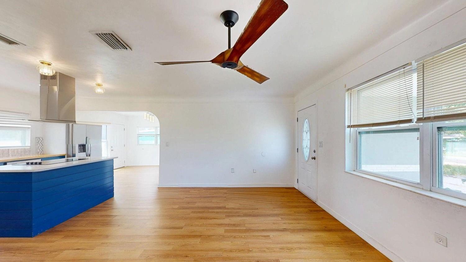 874 63RD AVE S, ST PETERSBURG, FL, 33705