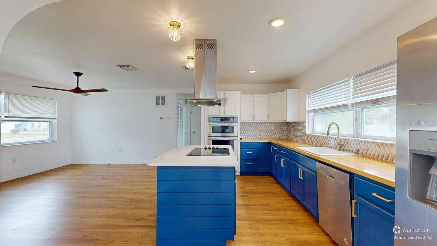 874 63RD AVE S, ST PETERSBURG, FL, 33705