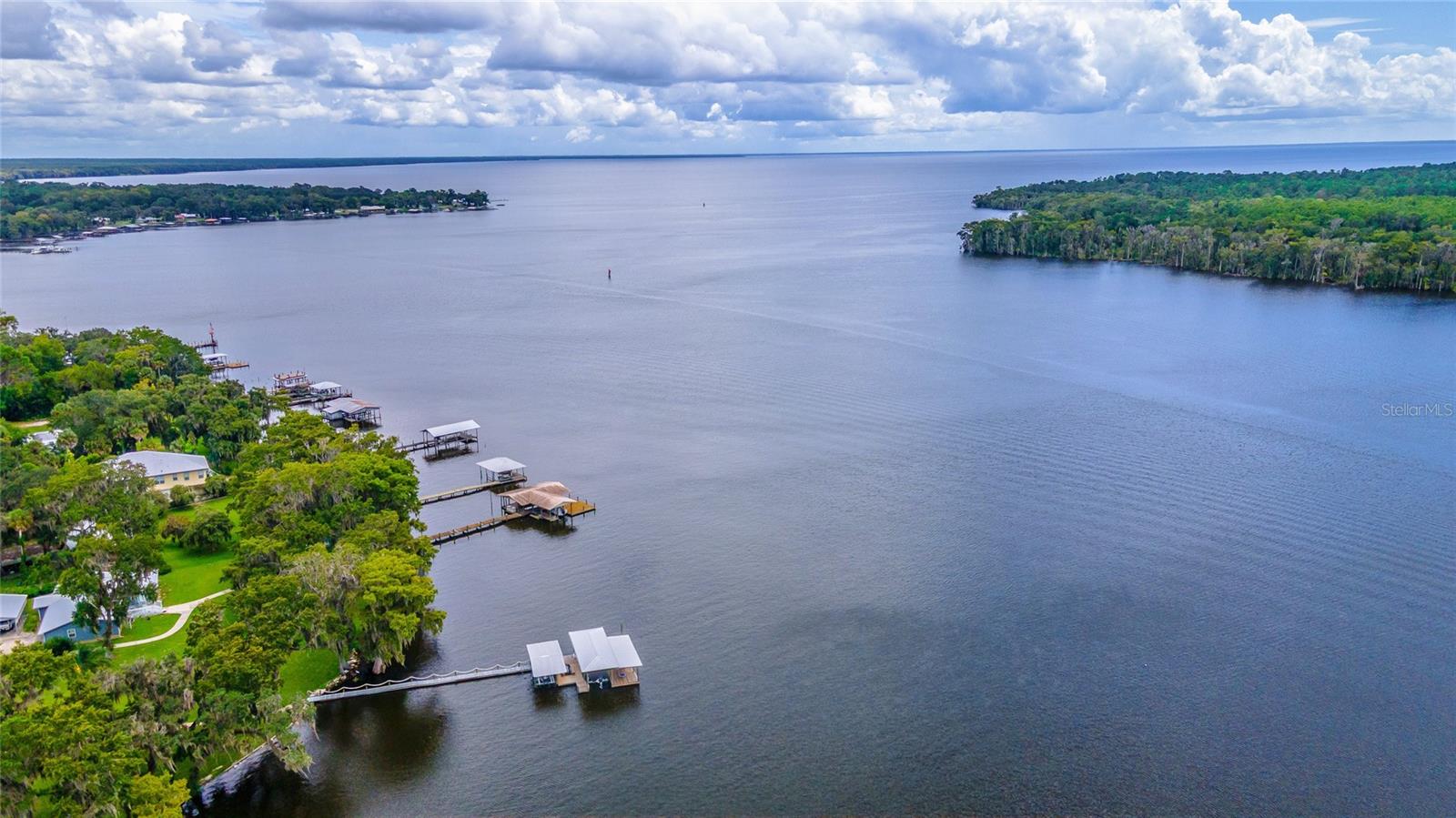 121 N LAKE GEORGE DR, GEORGETOWN, FL, 32139