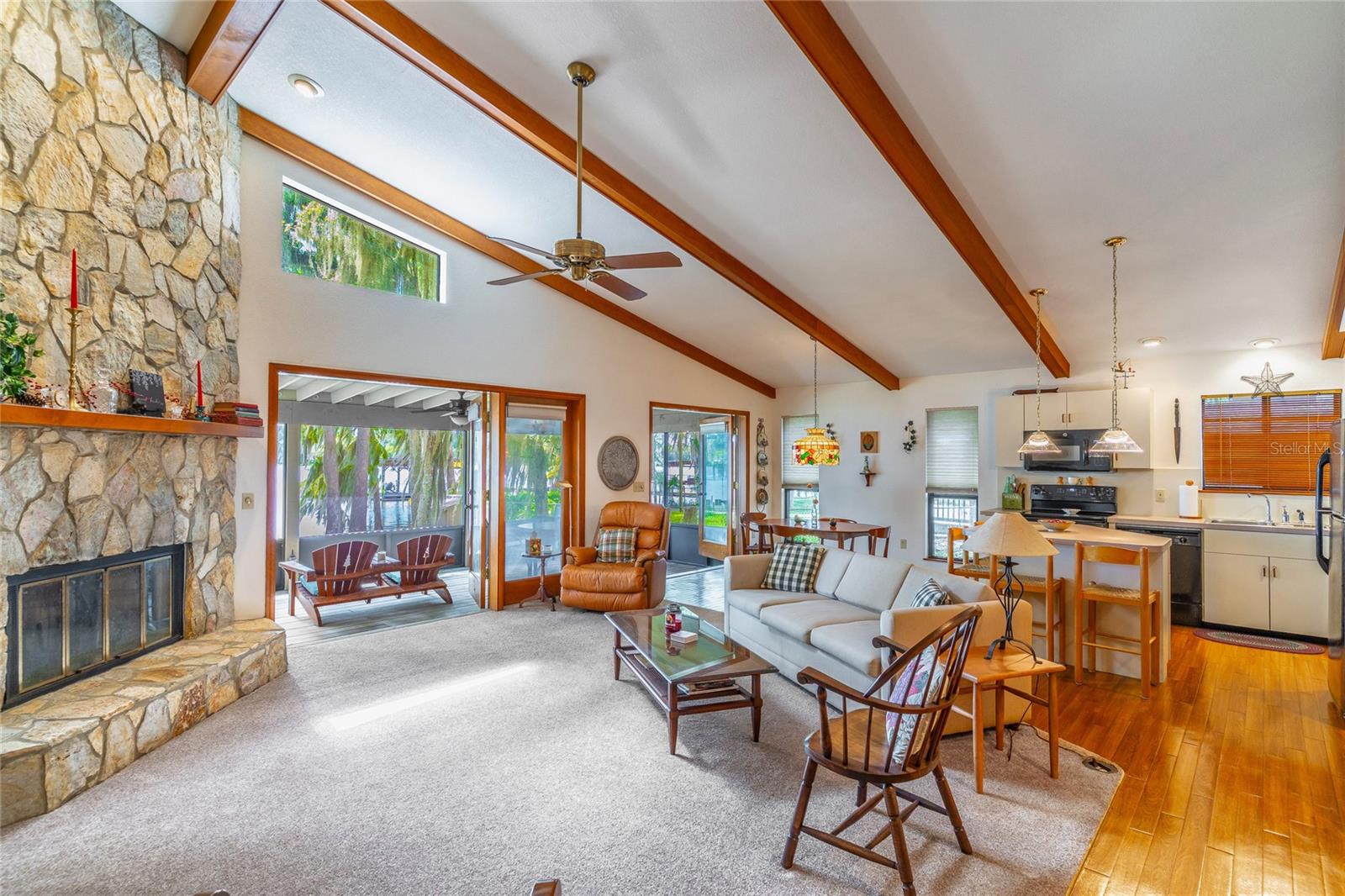 121 N LAKE GEORGE DR, GEORGETOWN, FL, 32139