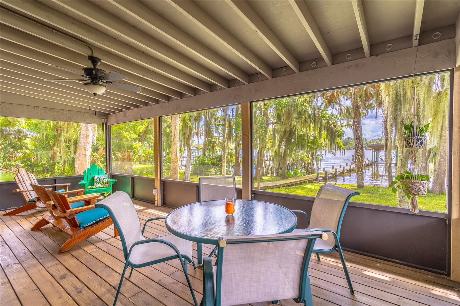 121 N LAKE GEORGE DR, GEORGETOWN, FL, 32139