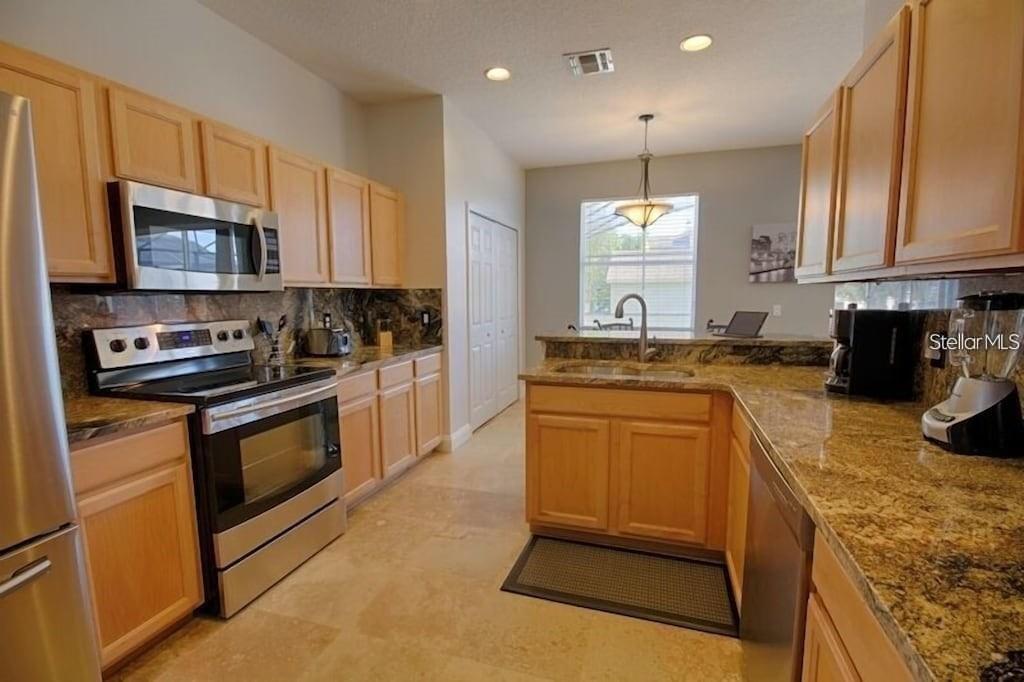 117 HENLEY CIR, DAVENPORT, FL, 33896