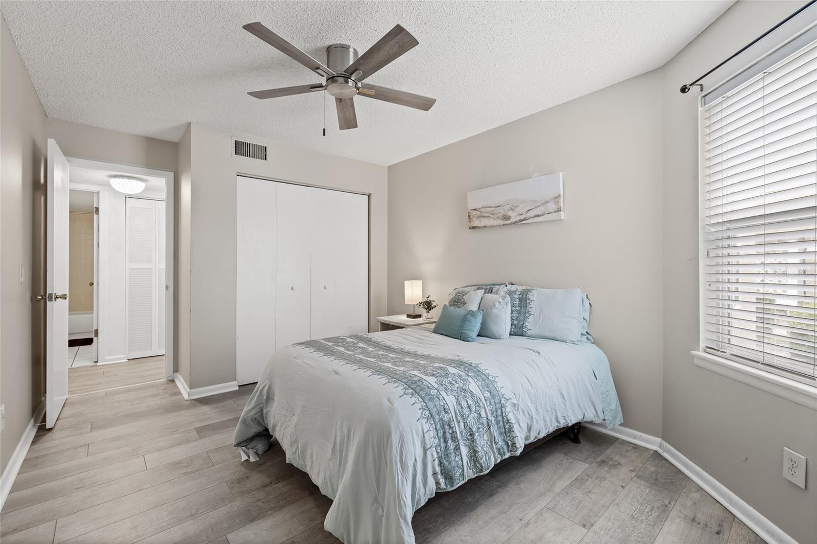 15215 AMBERLY DR #1002, TAMPA, FL, 33647