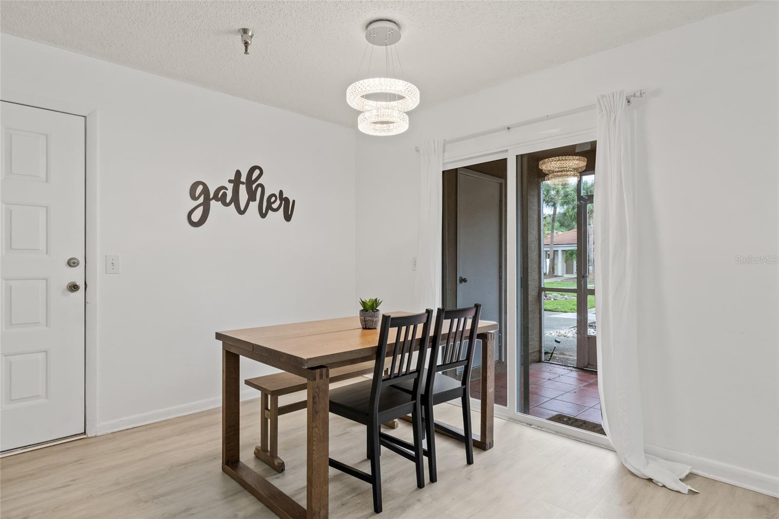 15215 AMBERLY DR #1002, TAMPA, FL, 33647