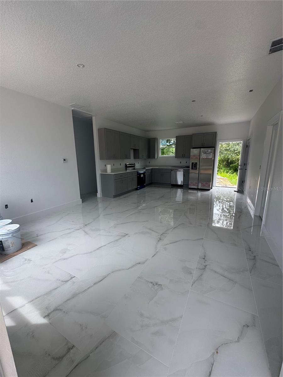 823 MAGNOLIA AVE, WINTER GARDEN, FL, 34787