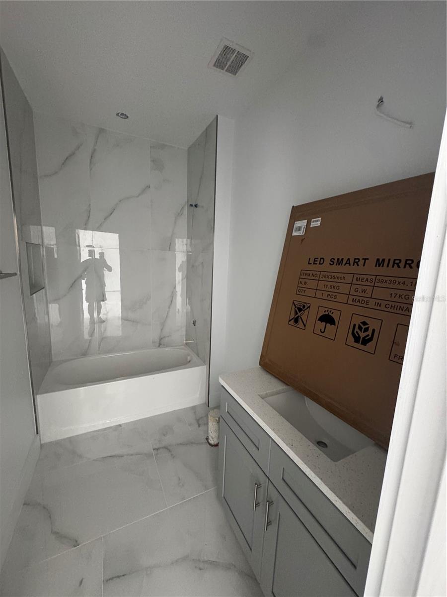 823 MAGNOLIA AVE, WINTER GARDEN, FL, 34787