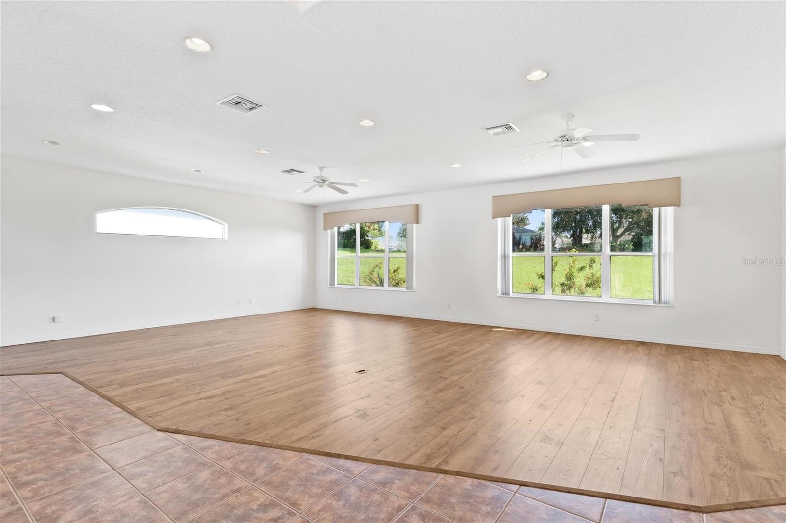 5789 BOUNTY CIR, TAVARES, FL, 32778