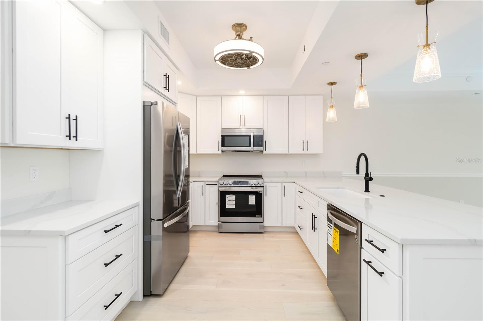 280 HIDDEN BAY DR #202, OSPREY, FL, 34229