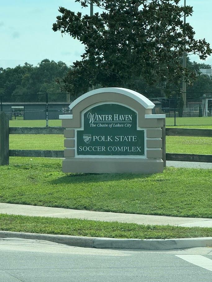 500 AVENUE L NE, WINTER HAVEN, FL, 33881