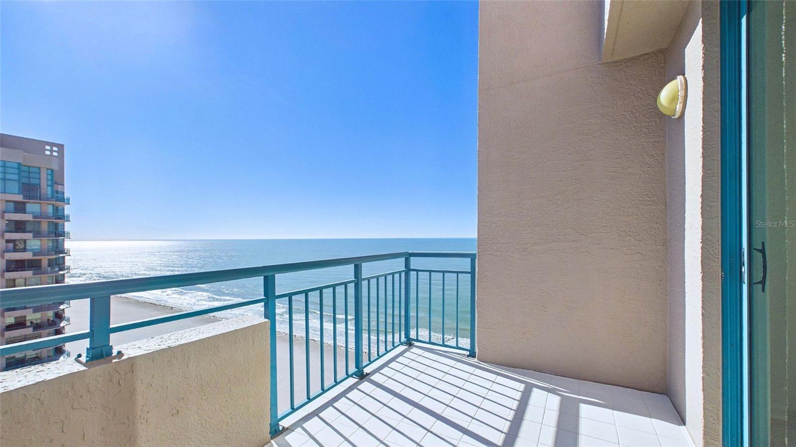 TB8424790 Property Photo