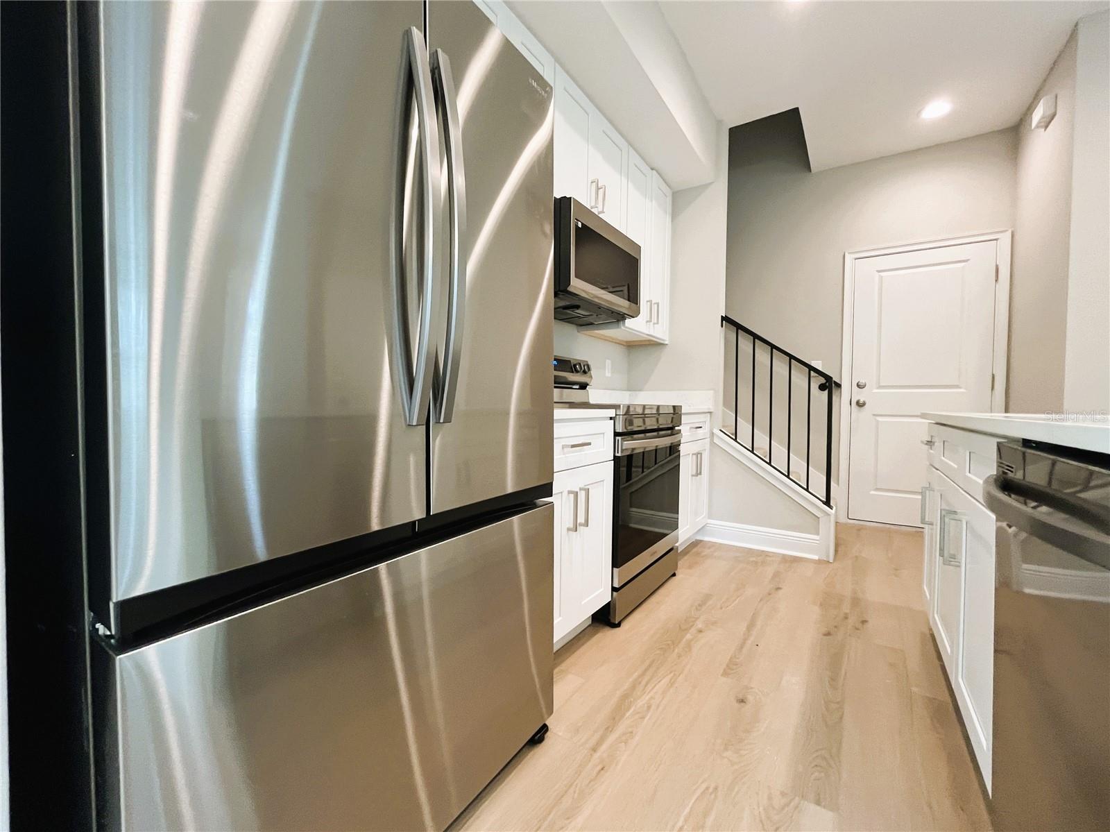 2244 S BUMBY AVE #230, ORLANDO, FL, 32806