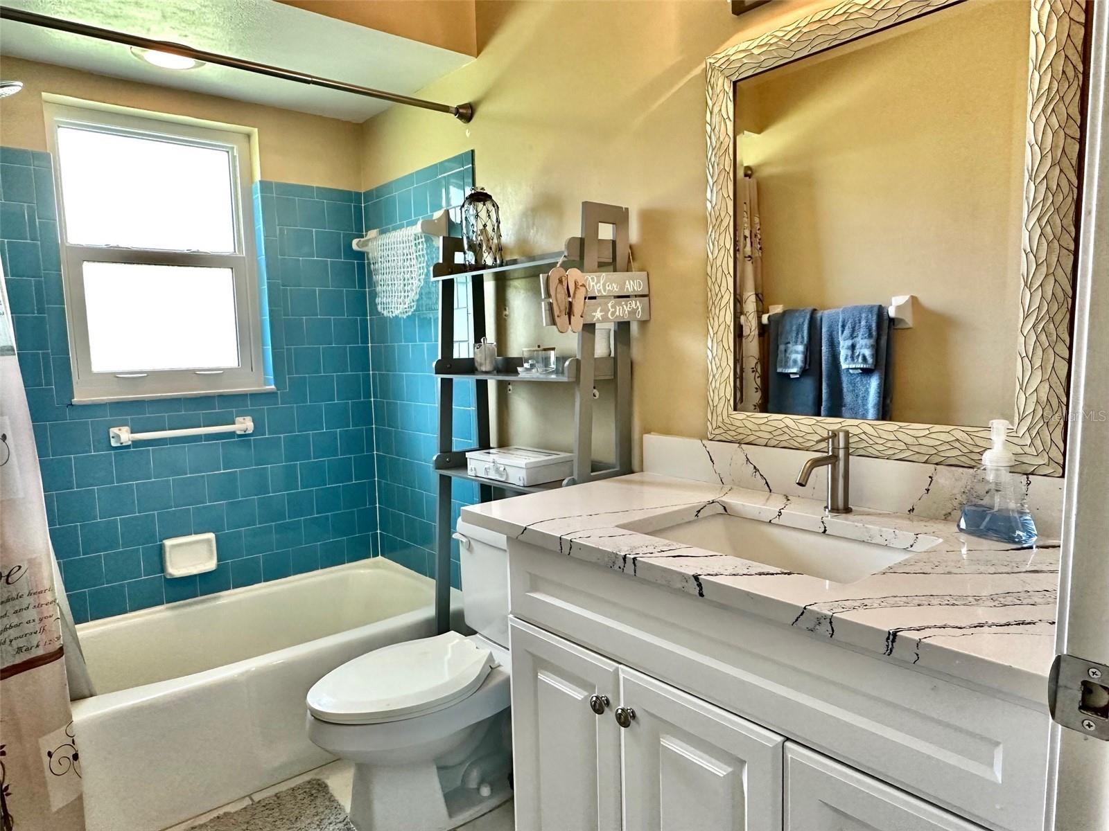 2227 PINELAND DR, ENGLEWOOD, FL, 34223