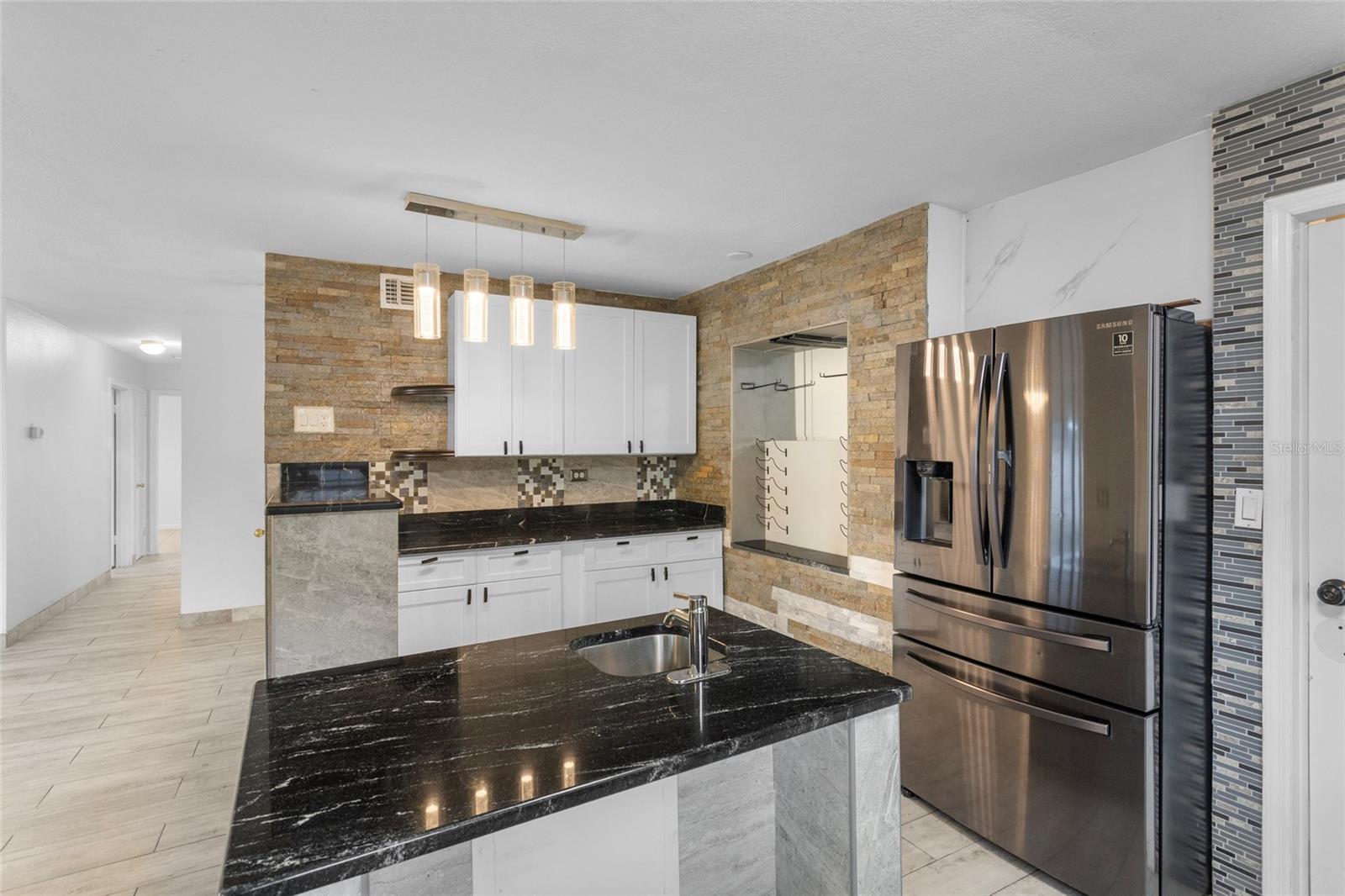 819 ROYAL OAK DR, ORLANDO, FL, 32809