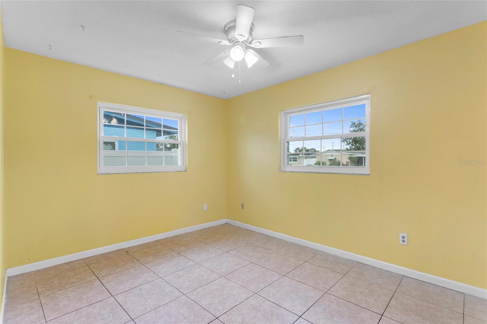 819 ROYAL OAK DR, ORLANDO, FL, 32809