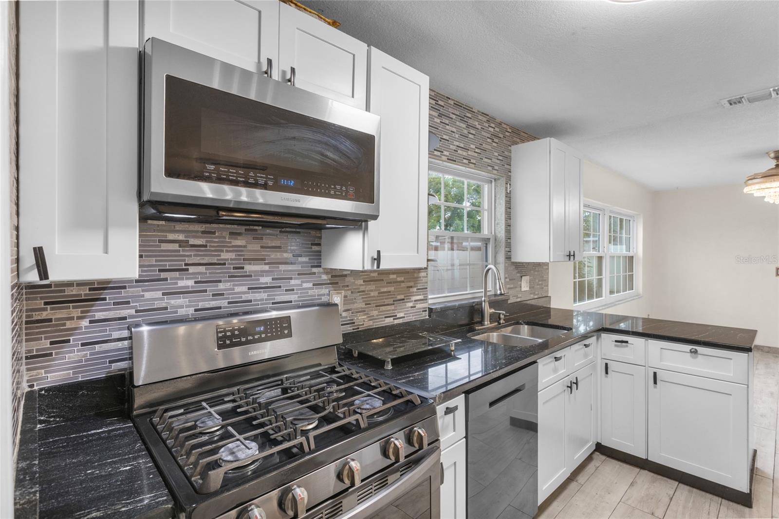 819 ROYAL OAK DR, ORLANDO, FL, 32809