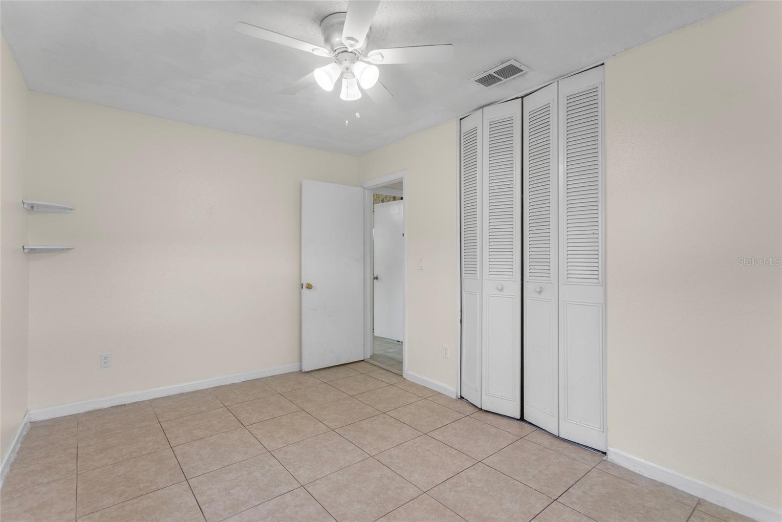 819 ROYAL OAK DR, ORLANDO, FL, 32809