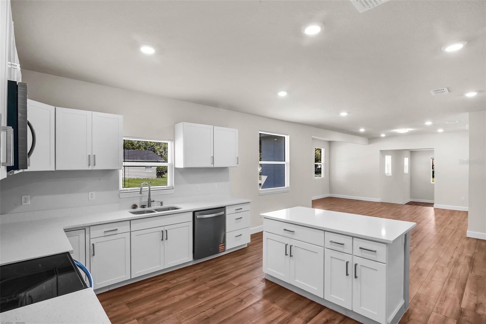 719 NW 14TH AVE, OCALA, FL, 34475