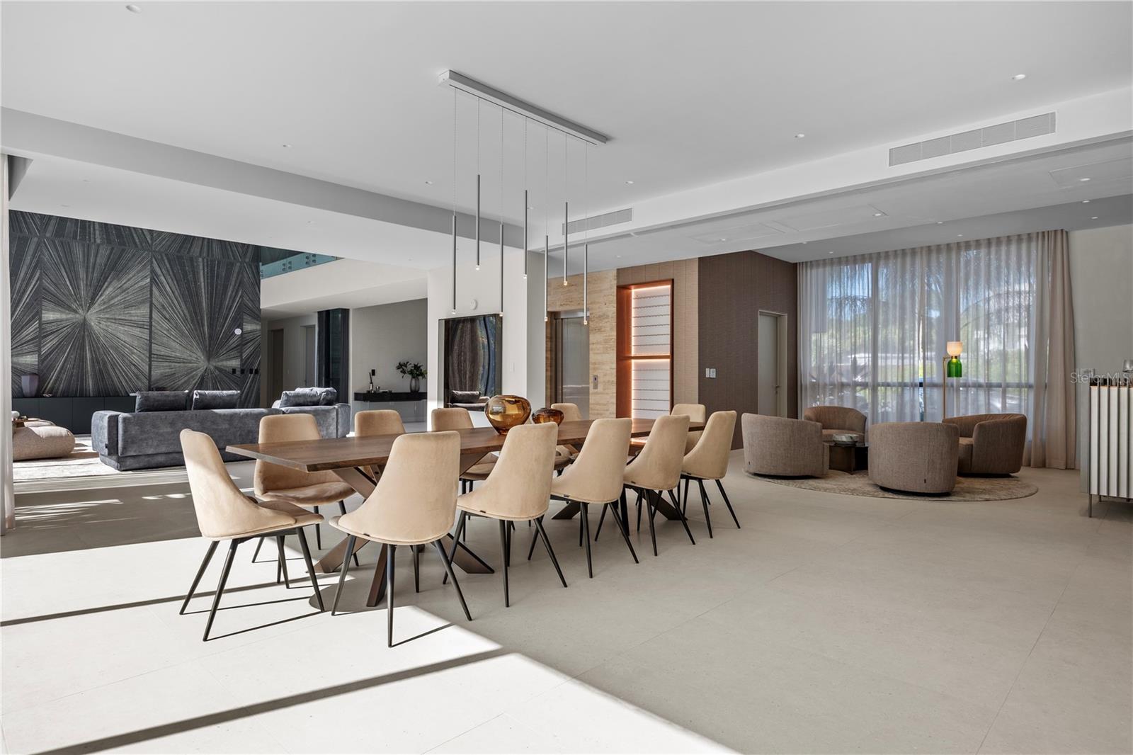 PR9115907 Property Photo