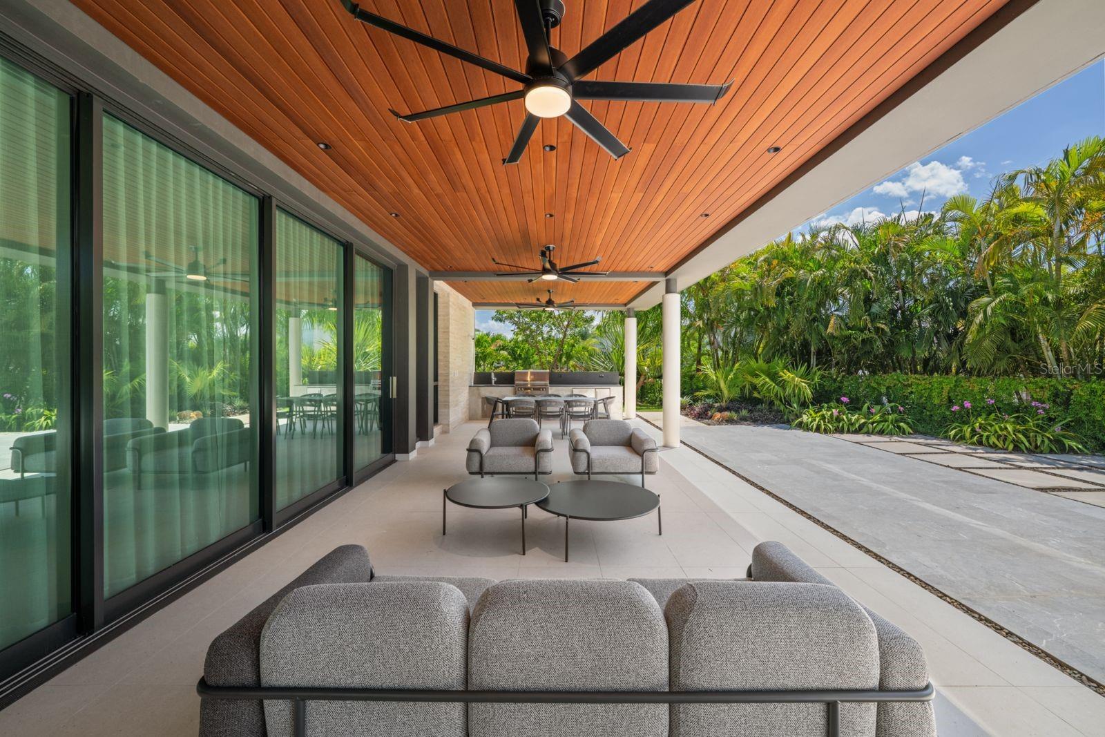 PR9115907 Property Photo