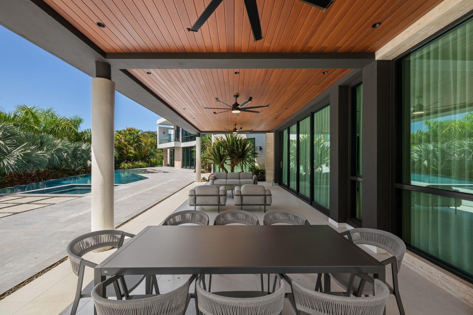 PR9115907 Property Photo