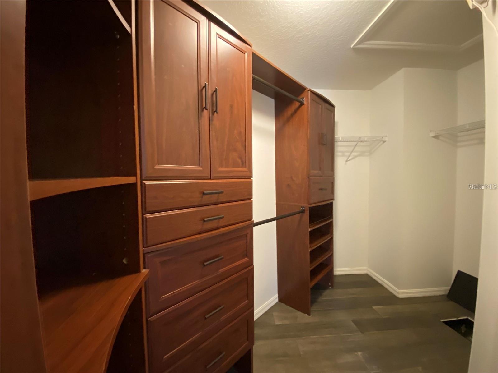 6105 42ND STREET CIR E, BRADENTON, FL, 34203