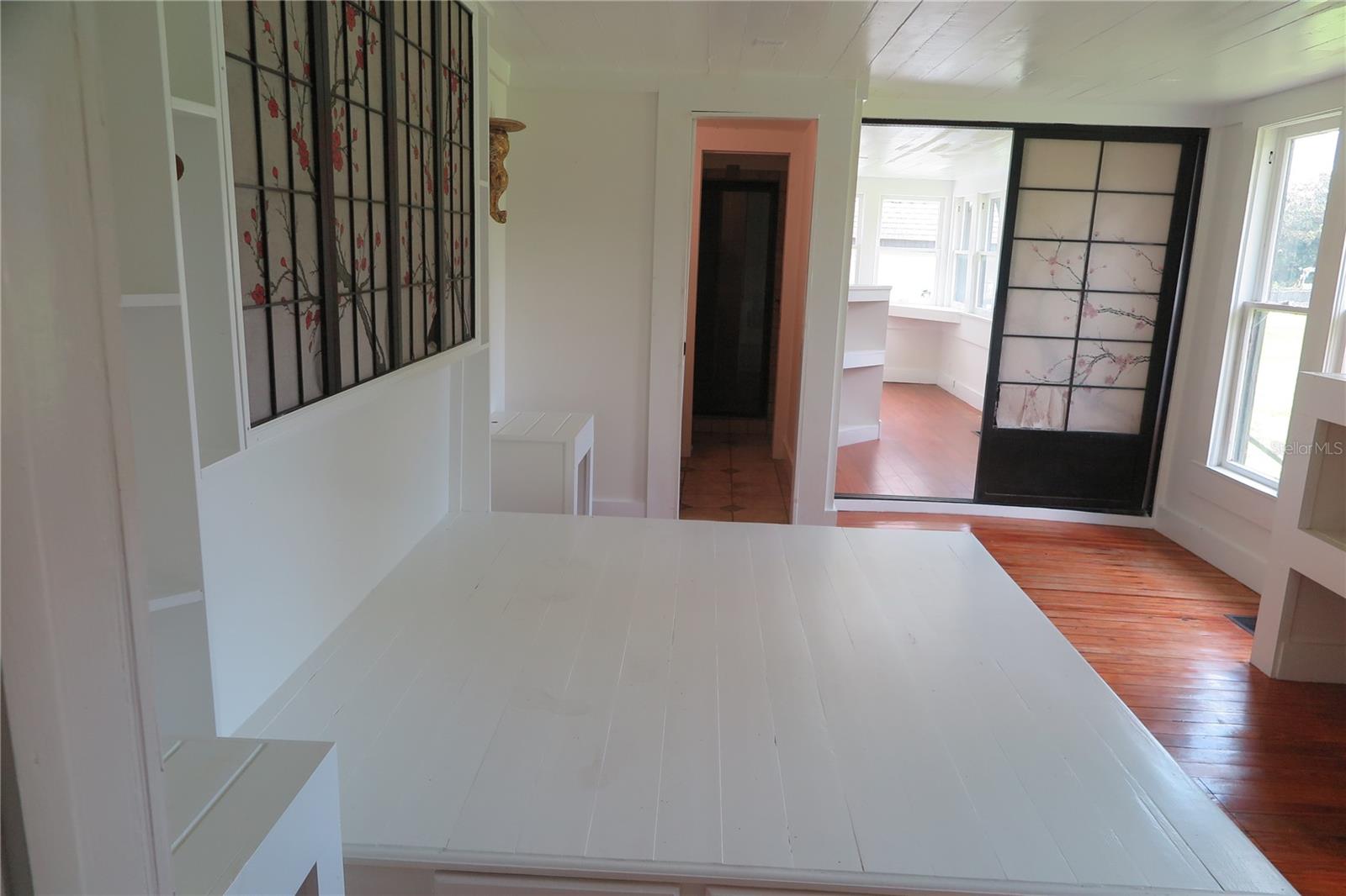 105 SE 1ST AVE, LAKE BUTLER, FL, 32054