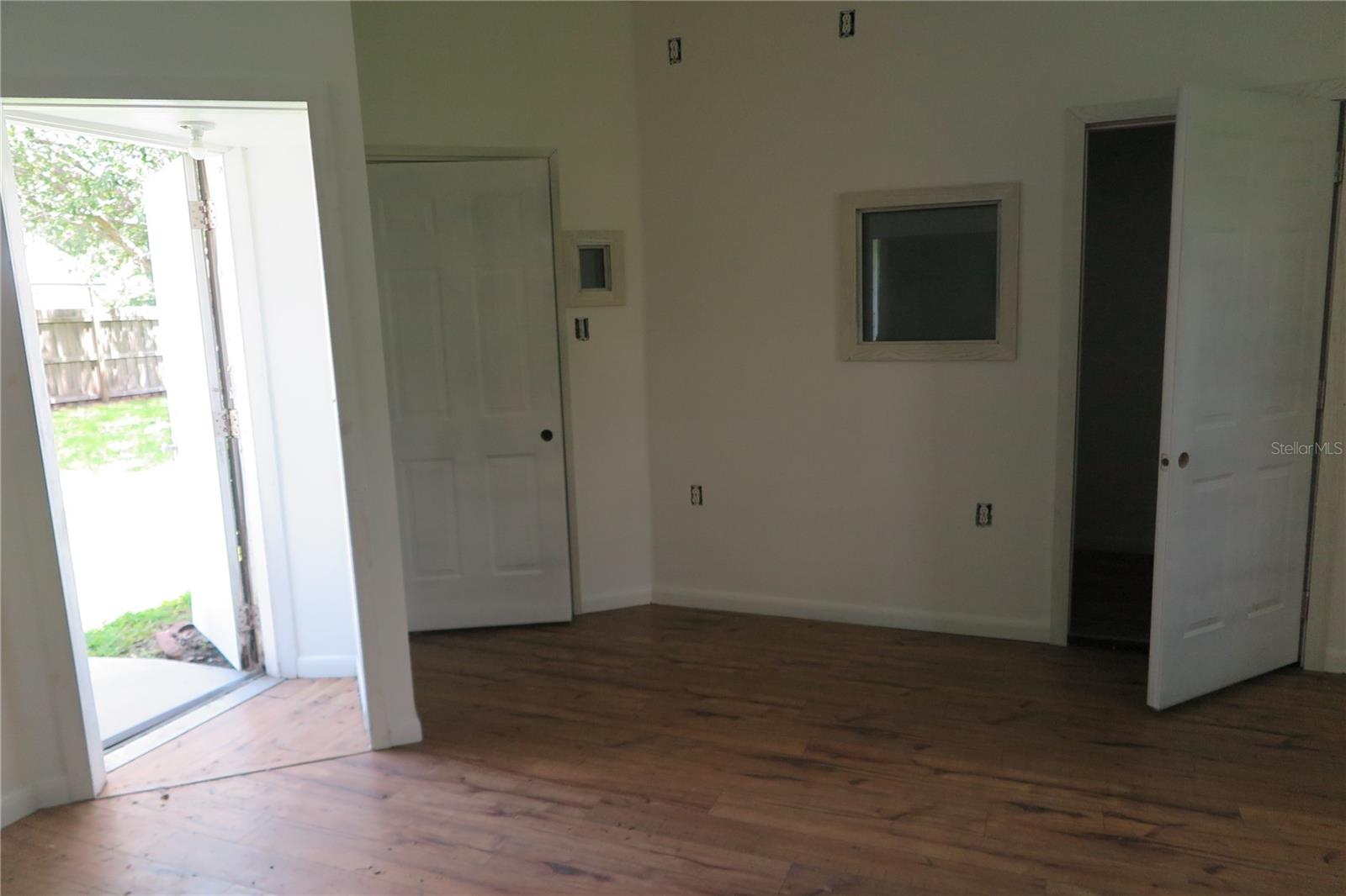 105 SE 1ST AVE, LAKE BUTLER, FL, 32054