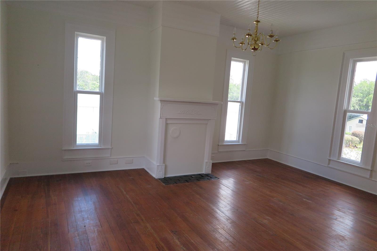 105 SE 1ST AVE, LAKE BUTLER, FL, 32054