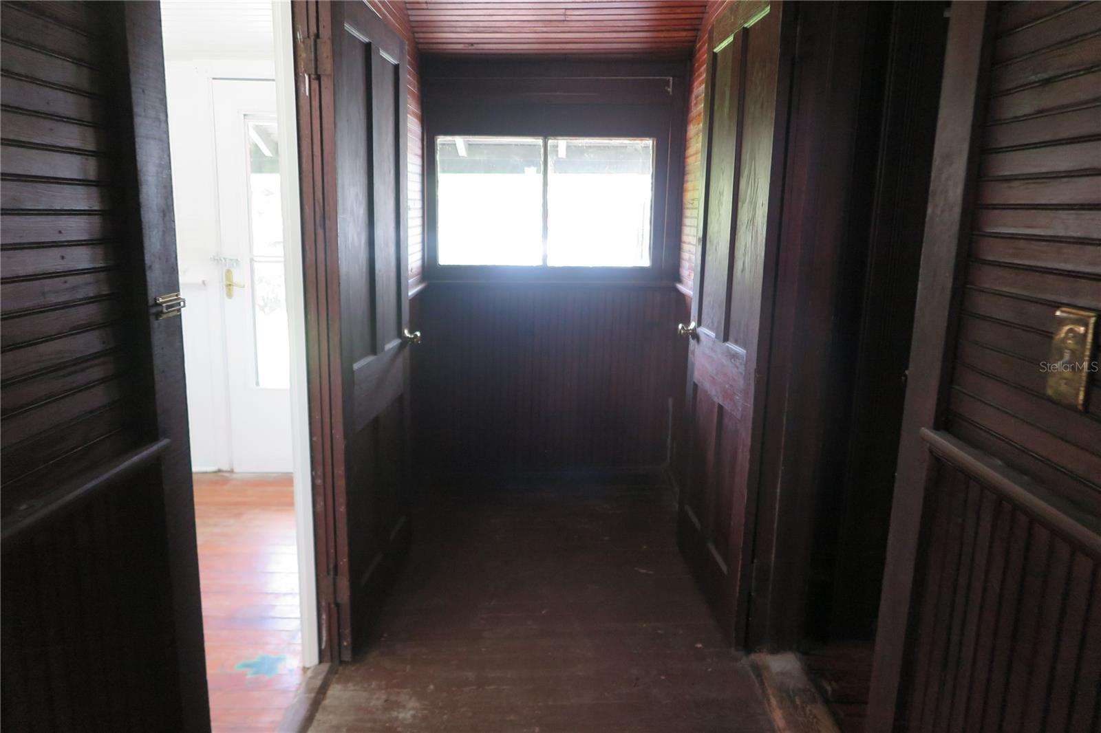 105 SE 1ST AVE, LAKE BUTLER, FL, 32054