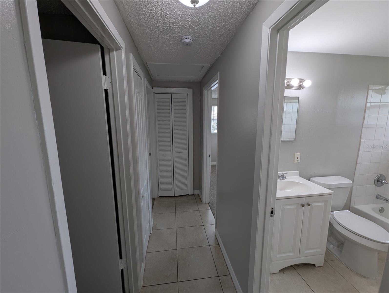 8013 BEECHWOOD PL, TAMPA, FL, 33619