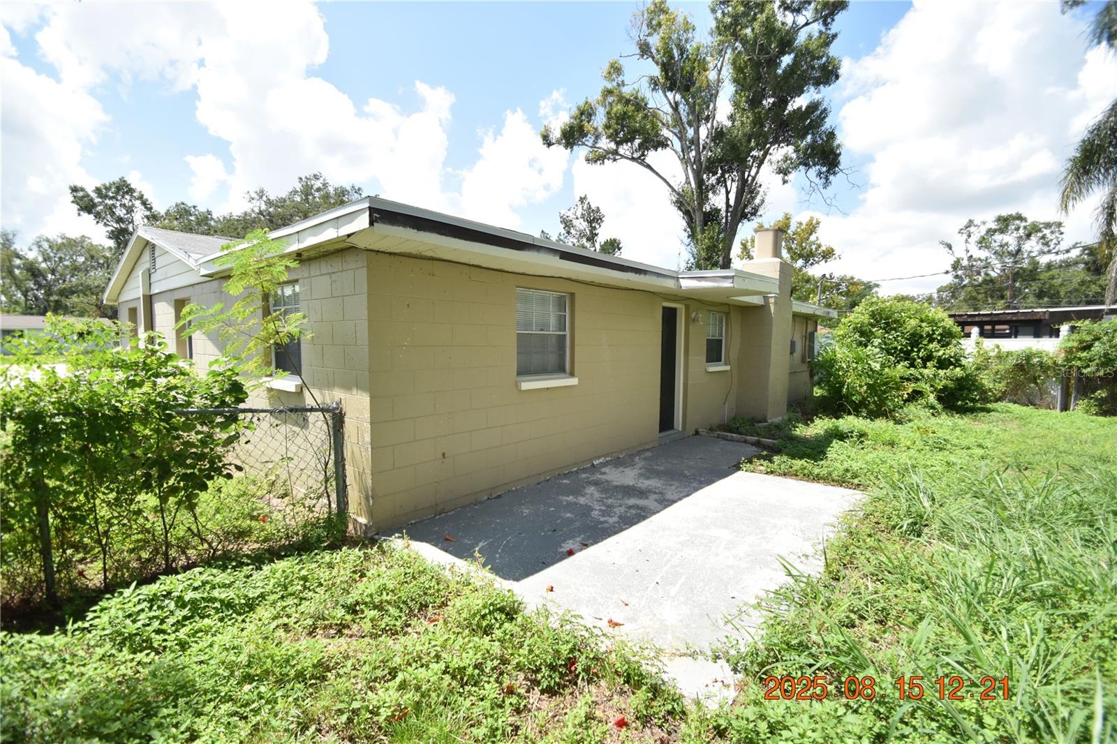 8013 BEECHWOOD PL, TAMPA, FL, 33619