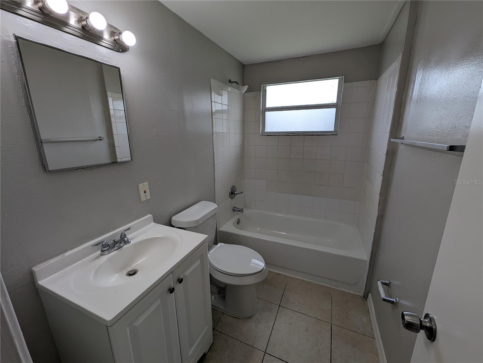 8013 BEECHWOOD PL, TAMPA, FL, 33619