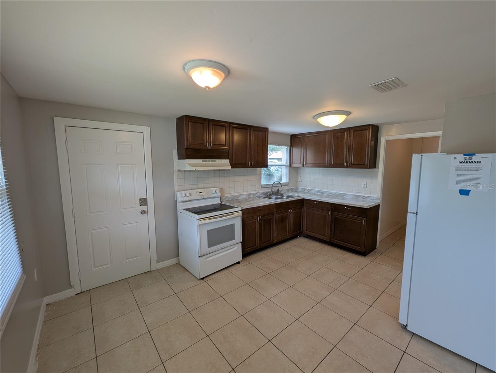 8013 BEECHWOOD PL, TAMPA, FL, 33619