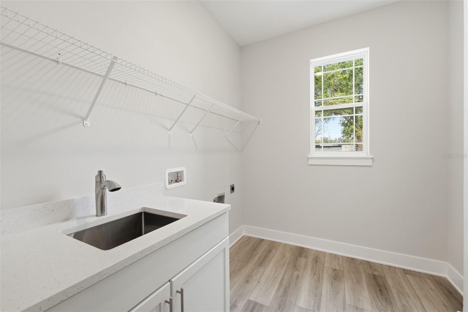 1512 SAWYERWOOD AVE, ORLANDO, FL, 32809