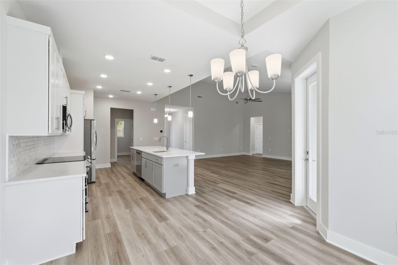 1512 SAWYERWOOD AVE, ORLANDO, FL, 32809