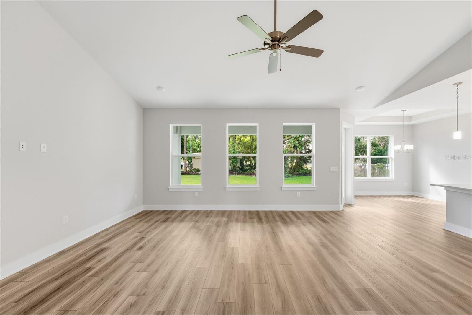 1512 SAWYERWOOD AVE, ORLANDO, FL, 32809