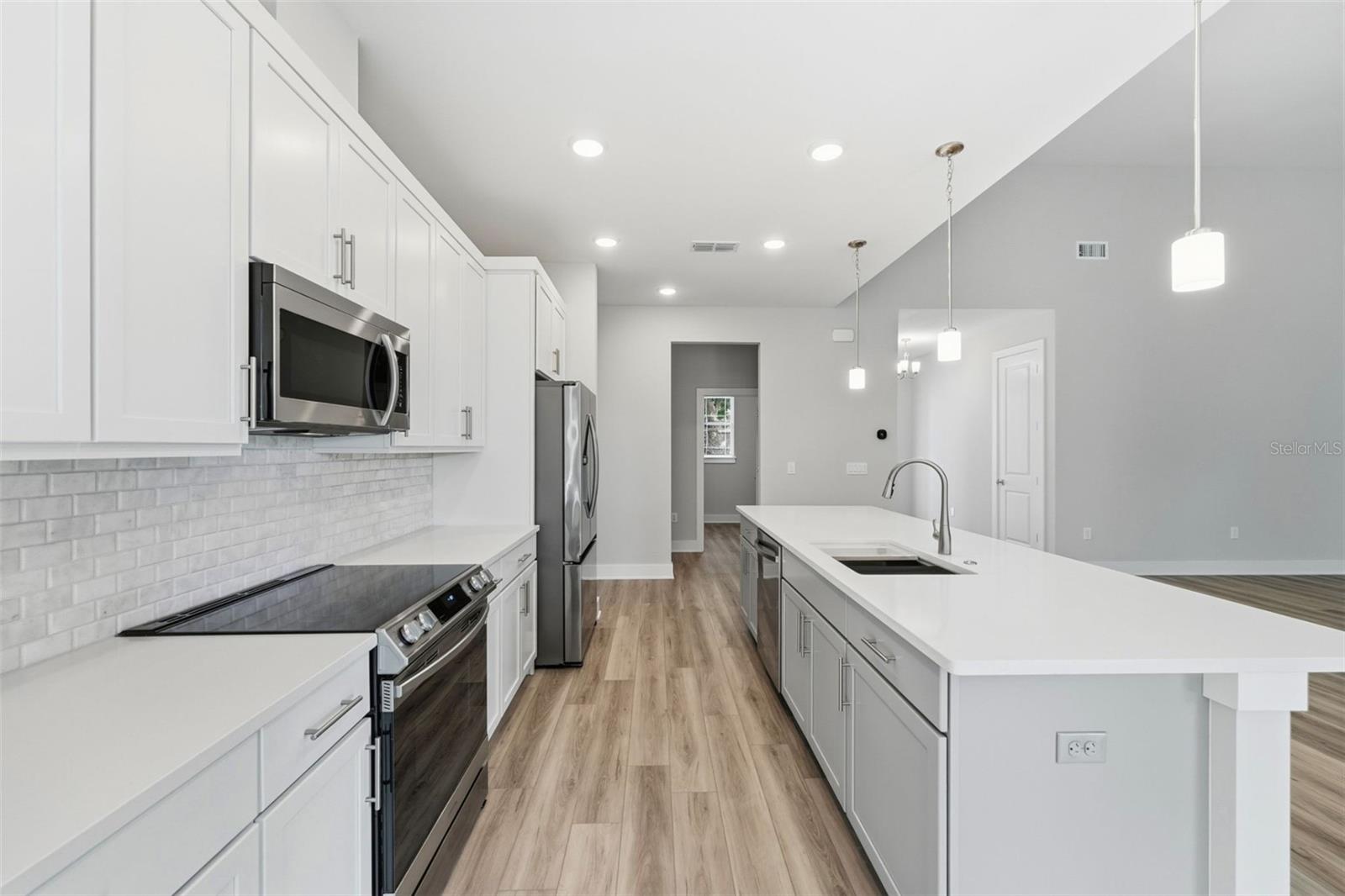 1512 SAWYERWOOD AVE, ORLANDO, FL, 32809