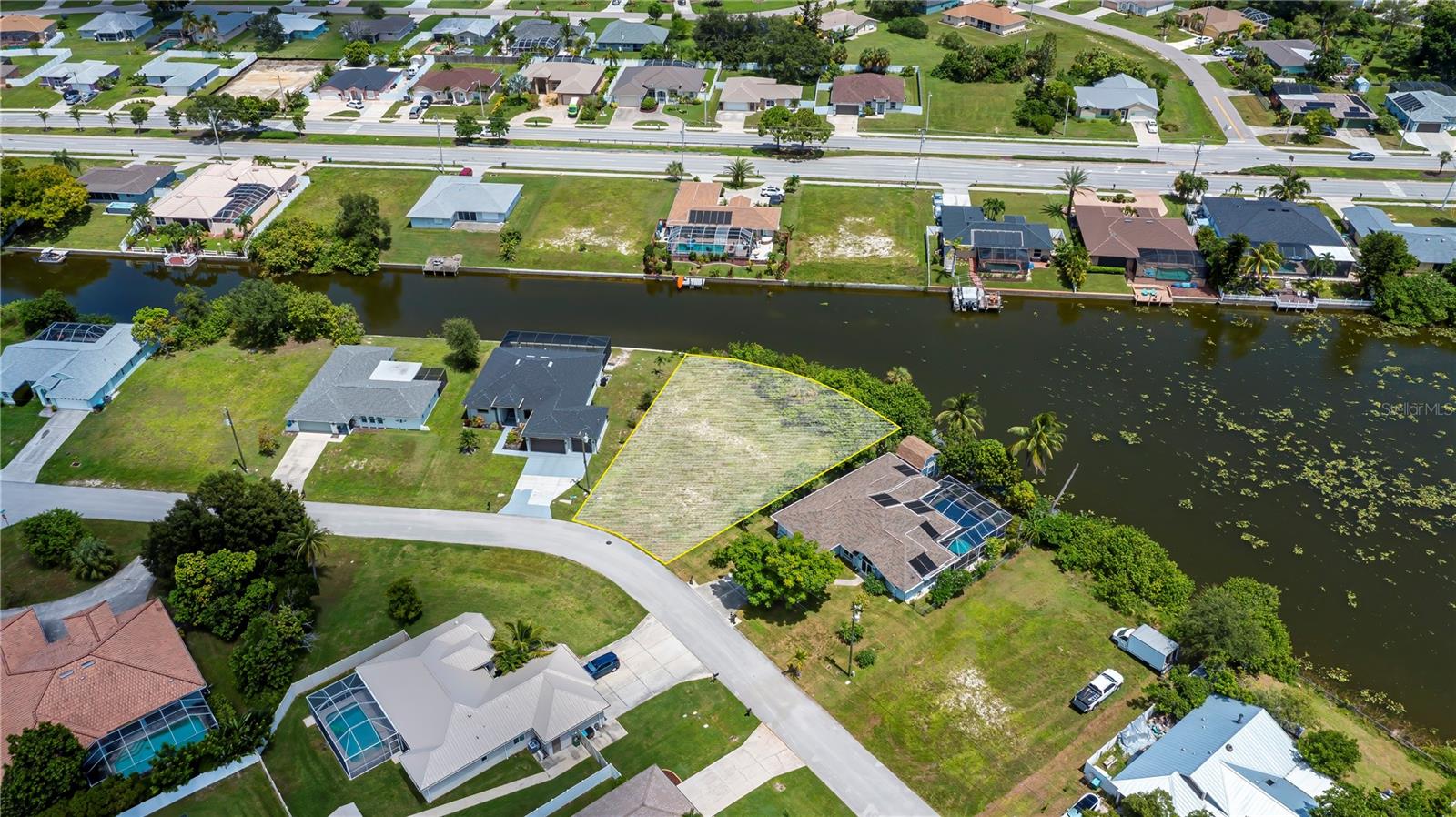 1203 SE 3RD AVE, CAPE CORAL, FL, 33990
