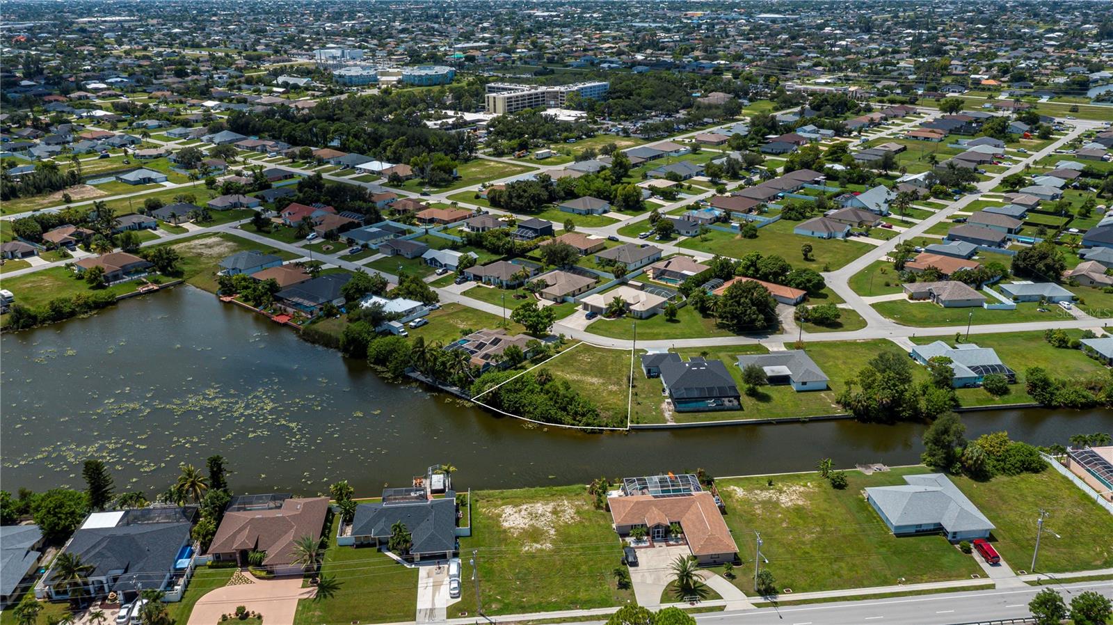 1203 SE 3RD AVE, CAPE CORAL, FL, 33990