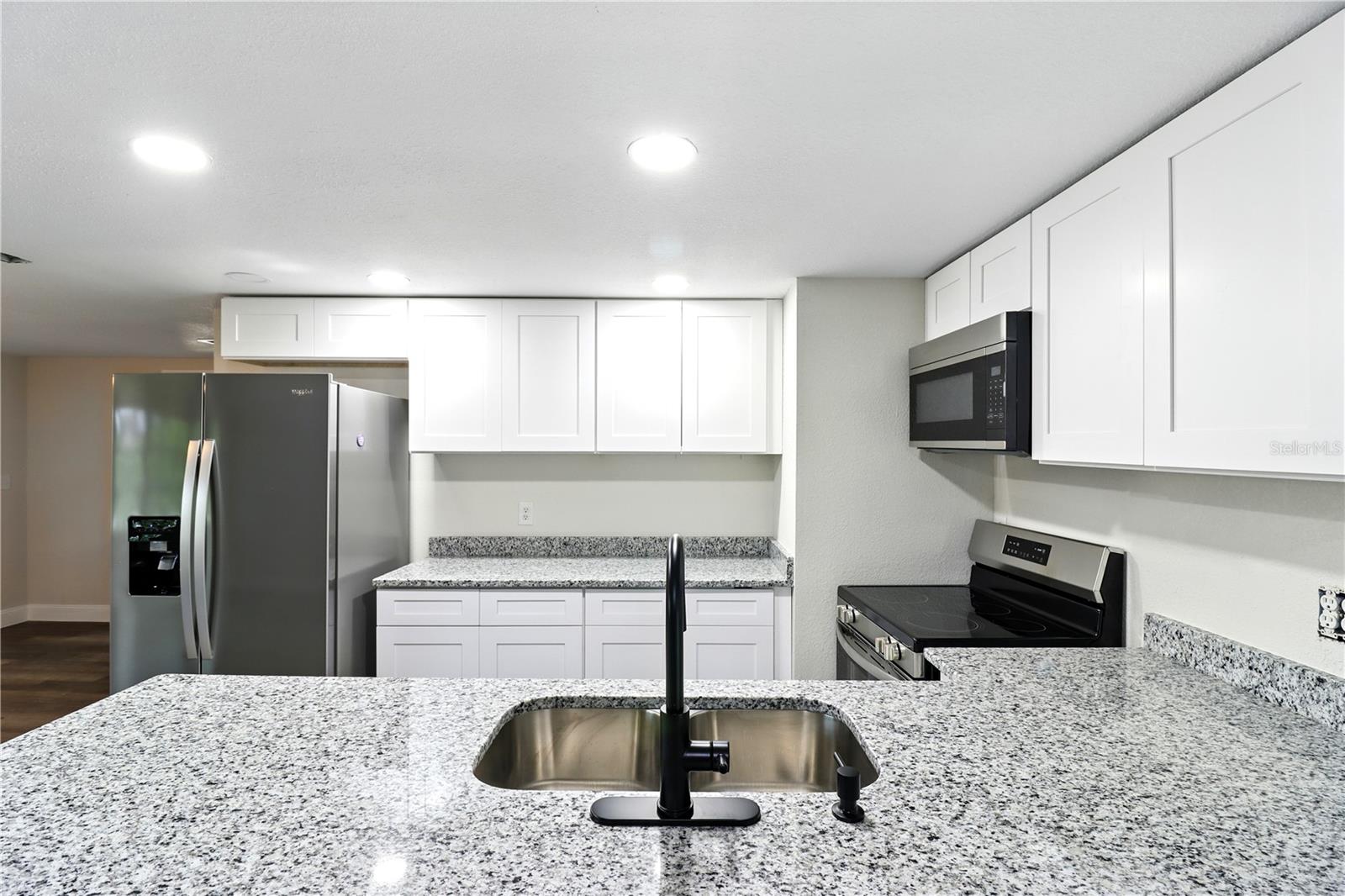 8547 HORIZON LN, HUDSON, FL, 34667