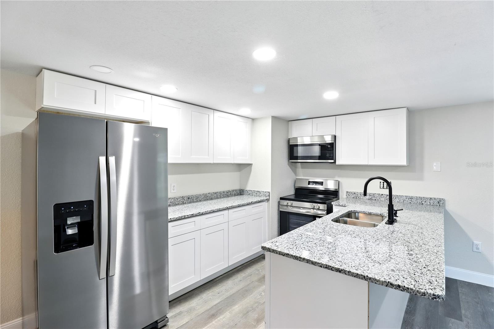 8547 HORIZON LN, HUDSON, FL, 34667