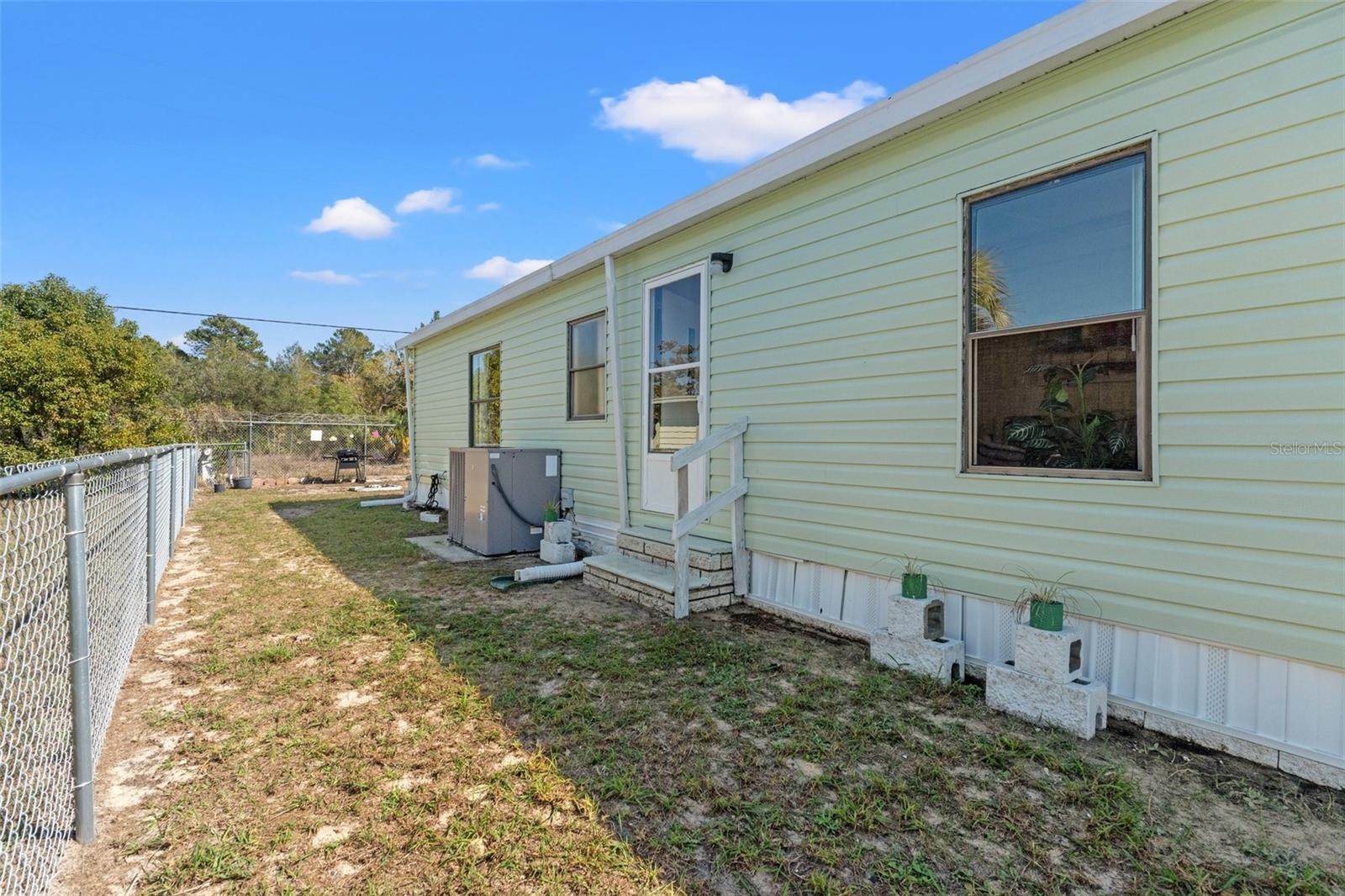 7476 EASTERN CIRCLE DR, BROOKSVILLE, FL, 34613