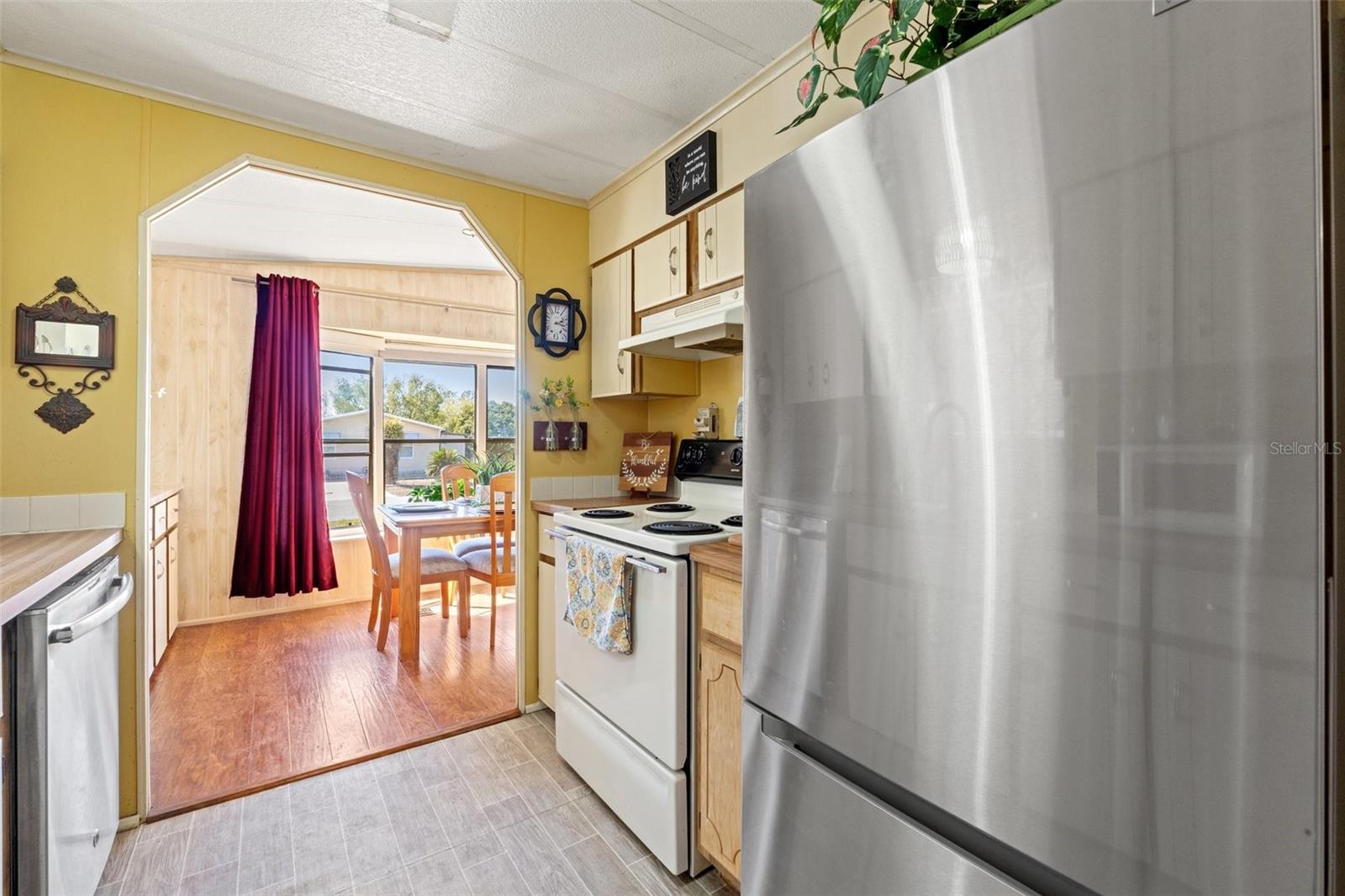 7476 EASTERN CIRCLE DR, BROOKSVILLE, FL, 34613