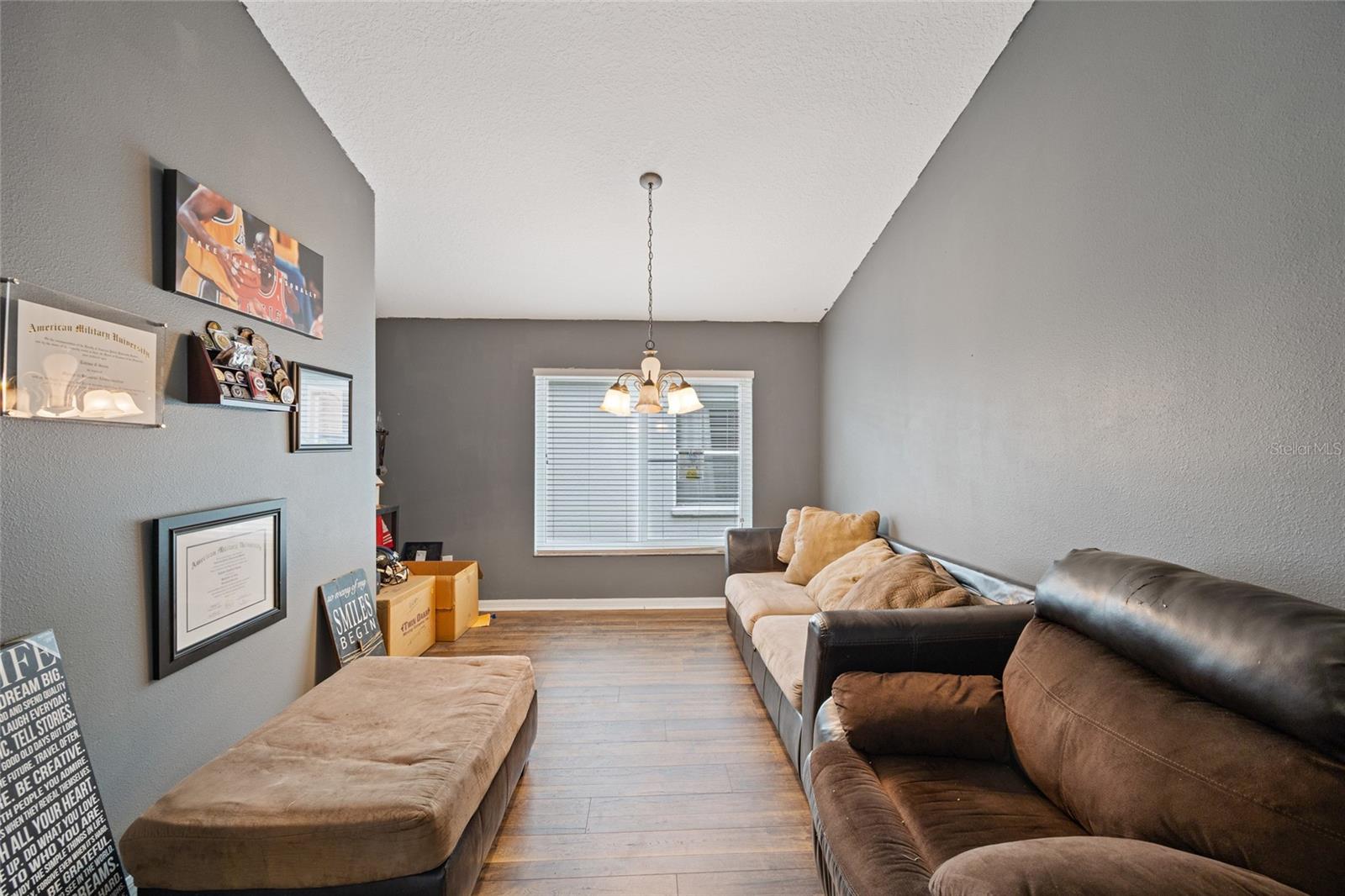 208 SMOKEY HILL AVE, RUSKIN, FL, 33570