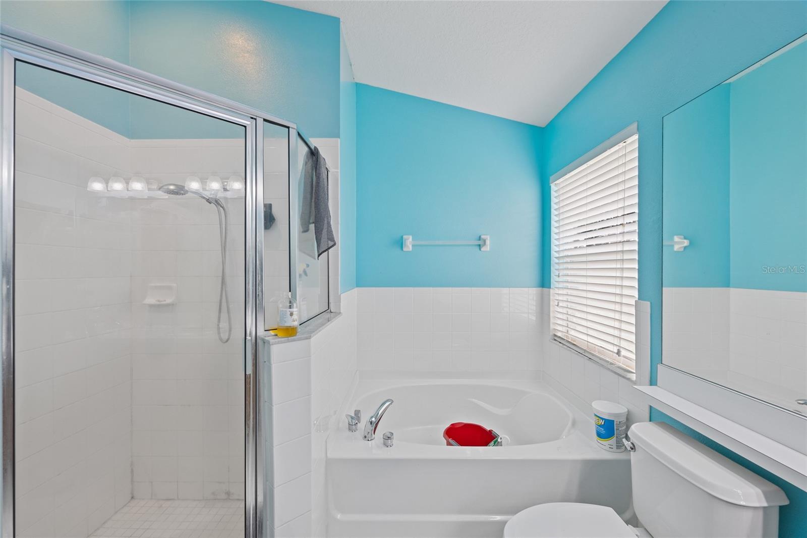 208 SMOKEY HILL AVE, RUSKIN, FL, 33570