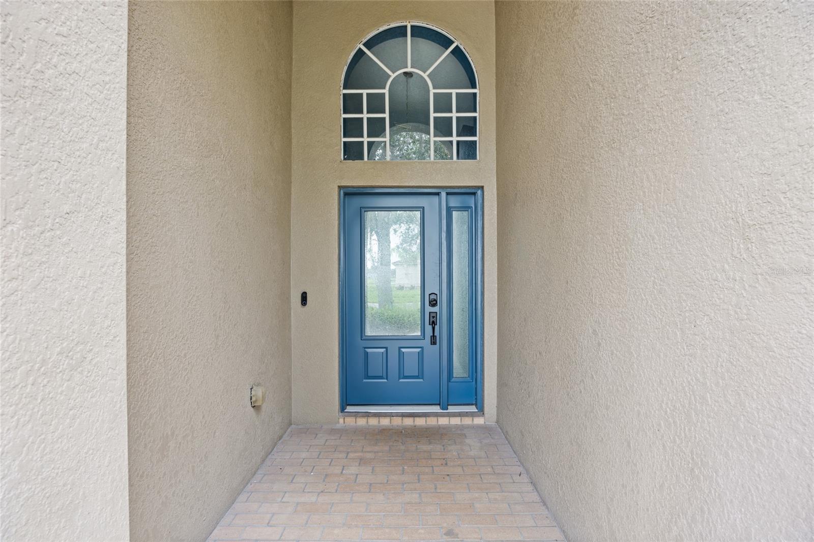 208 SMOKEY HILL AVE, RUSKIN, FL, 33570