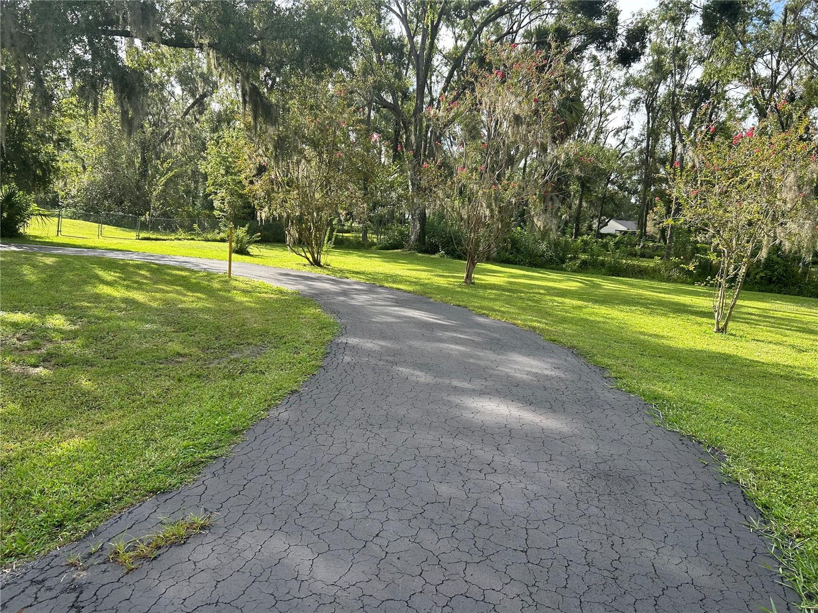 5525 WILKINS RD, TAMPA, FL, 33610