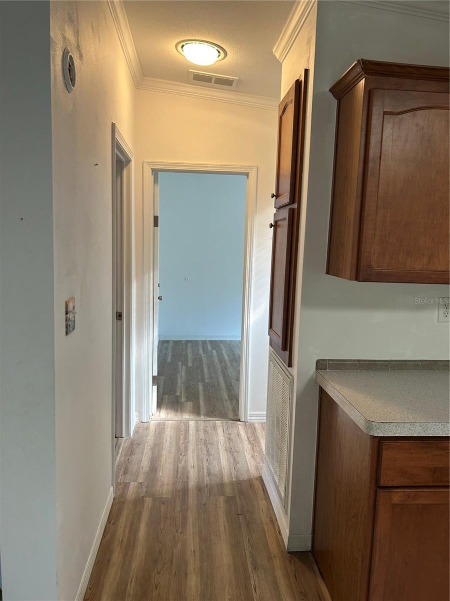 5525 WILKINS RD, TAMPA, FL, 33610